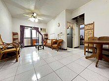 專任國泰維也納2房車(B區)