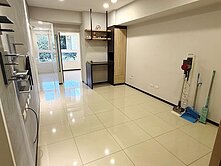 613-找房賣房找麗姐~超級城市華盛頓2房平車