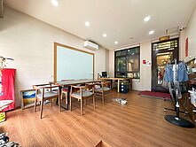 獨家公園旁臨路百萬別墅