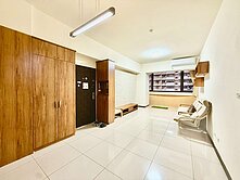 說LaVie高鐵精華地段三房平車