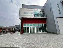 麻豆寮子廍三角窗挑高廠房