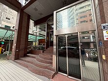 西區美術館三房平移車位@林弘欣