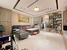 🍀大里重劃區6年屋300萬裝潢大地坪電梯別墅🍀