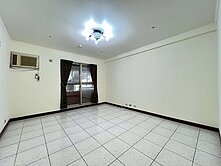  荷蘭村｜湳雅光華商圈｜大魯閣｜超便宜4改3房