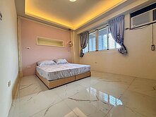 草悟道低總價邊間2房車位