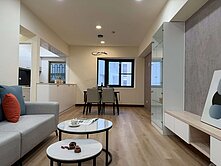 Ⓣ東區熱鬧地段荷蘭澄園3房平車		