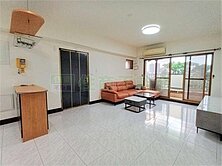 中華商圈家樂福面公園4房平車  仁德歸仁土地