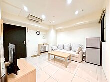 青埔捷運｜新楠家樂福｜天御｜低總價正兩房