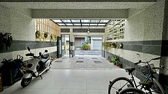 專任🔶️市區大地坪邊間電梯別墅✨輕屋齡全套房