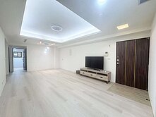 遠百世紀皇家外棟採光首購3房