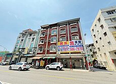 三民區最划算的商四土地|邊間雙透店使用2百坪