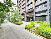 太原中國醫｜鴻邑璞臻🍎高樓三房B1車位