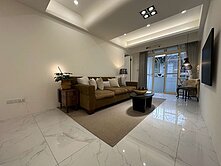 未來捷運Y20站550m更寮國小全新裝潢舒適３房