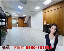 稀有釋出!台南東區東寧商圈質感車庫透天