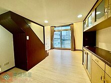 忠孝復興正面公園高樓景觀潤泰小豪宅含車位