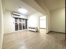 專任｜青海逢甲商圈🌈白金漢宮2+1房🌈屋況良好