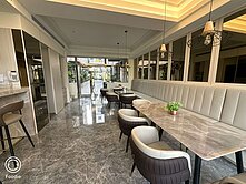 單元二益豐莊園 全新邊間電梯別墅5房雙車