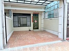 正臨路｜傳統格局｜前院停車｜孝親房｜精裝美墅