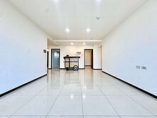 🌷正新高國小旁｜大四房雙車位｜朝南帝王戶無限視野