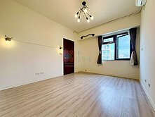 💥8年新屋 破行情✨首購三房+車位✨城隍廟商圈✨