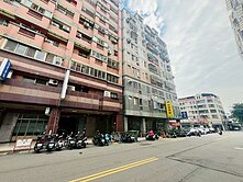 手速搶🍎文華高中旁室內30坪大三房平車