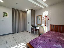 中西區｜河樂廣場旁｜繁華靜中帶景套房