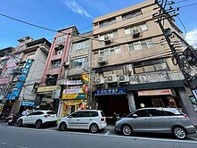 孝三路透天店面