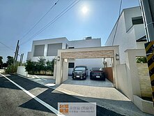 專賣‼️重金裝潢 帶著您家人入住~百坪雙車豪宅