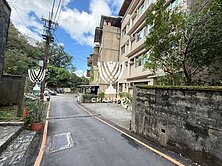 【冠軍】八堵火車站前露台雙車位