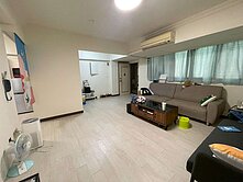 富士山 | 南七期三房車位| 低總價購入學區宅