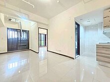 武廟商圈【摩天100】挑戰社區最低價~全新兩房車位