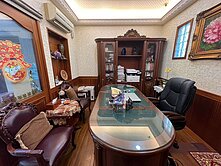 蚵仔寮商圈｜亞熱帶｜臨路邊間｜顯眼電梯金店面