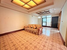 美術館特區旁|公園綠景三面採光佳公寓