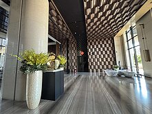 縣三巨人2改1房次頂梯廳前平面車位眺山景最優