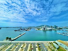 專案專員陪同~亞灣商圈百立首排海景中高樓唯一豪宅