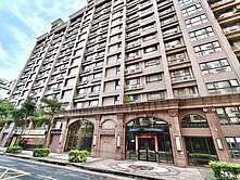 桃園區大業商圈臻星超大4房車