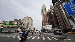 鳳山~~近文華國小/文山特區~收租6房公寓