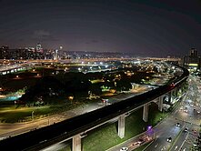 三重璀璨夜景 公園第一排無限景觀三房車