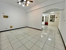 大里立仁商圈活路車庫透天