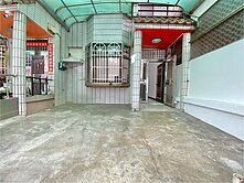 我是承辦❗️大里立仁商圈活路車庫透天
