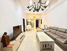 長榮商圈美妝兩房車