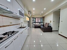 【吳虹誼】花園輕井澤｜右昌公園旁｜2房+平車