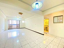 🏆中興大學大四房加車位!一層2戶!電梯直達!🏆