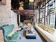 五甲南華商圈全新正三房平車