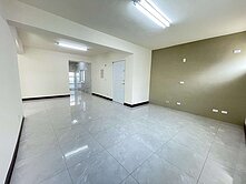 右昌邊間/翻新/4樓公寓/雙衛開窗