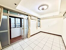 獨家專任大坪林捷運五房裝潢優質鼎佳小資首選