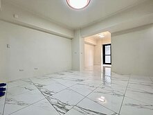 ★栓★低於實登★東山商圈電梯入門玄關大三房+平車