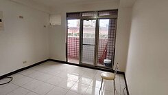 獨家台北新貴高樓洽住商何文正