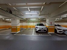 日月光社區坡坪車位