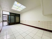 可改車庫物超所值低總價透天|近鳳山國中捷運站